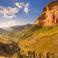 On the road: Drakensberg Mountains